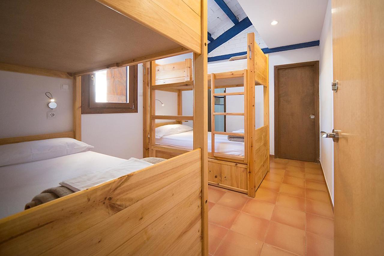 Crux Albergue Adahuesca Esterno foto